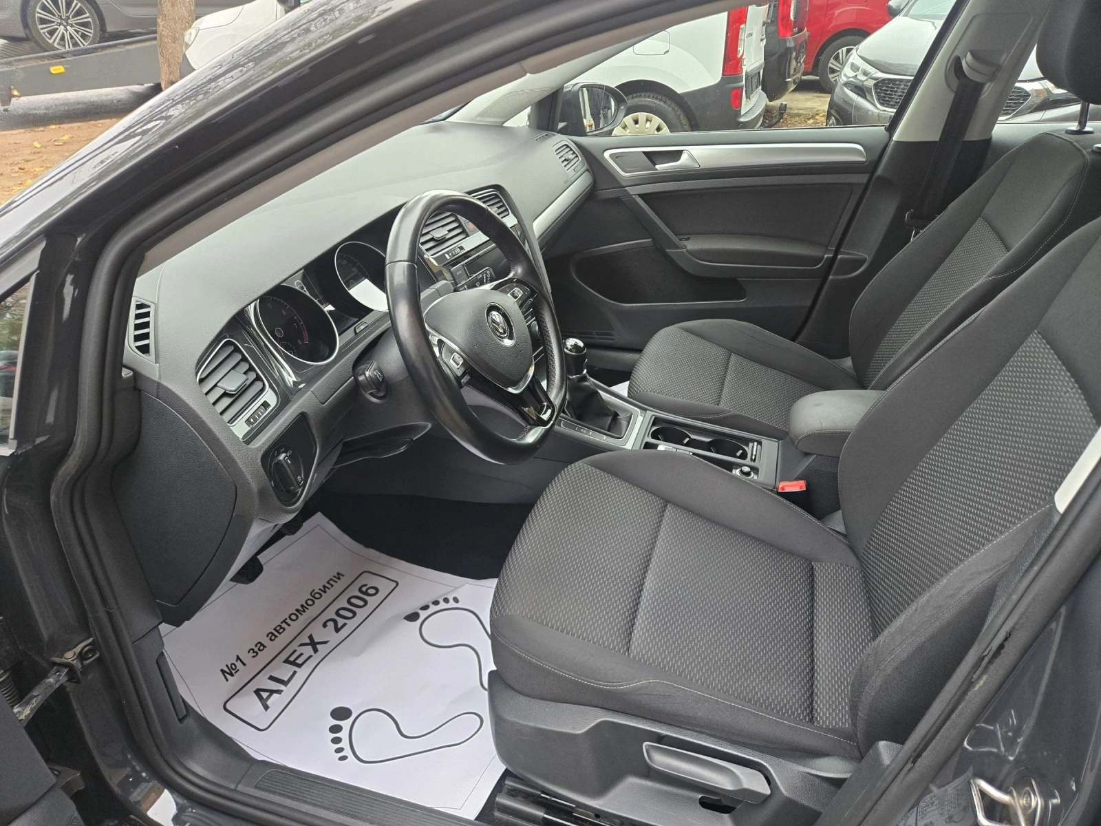 VW Golf | Mobile.bg   7