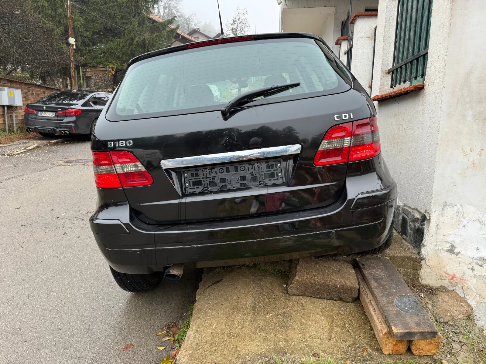 Mercedes-Benz B 180 Регистриран - изображение 2