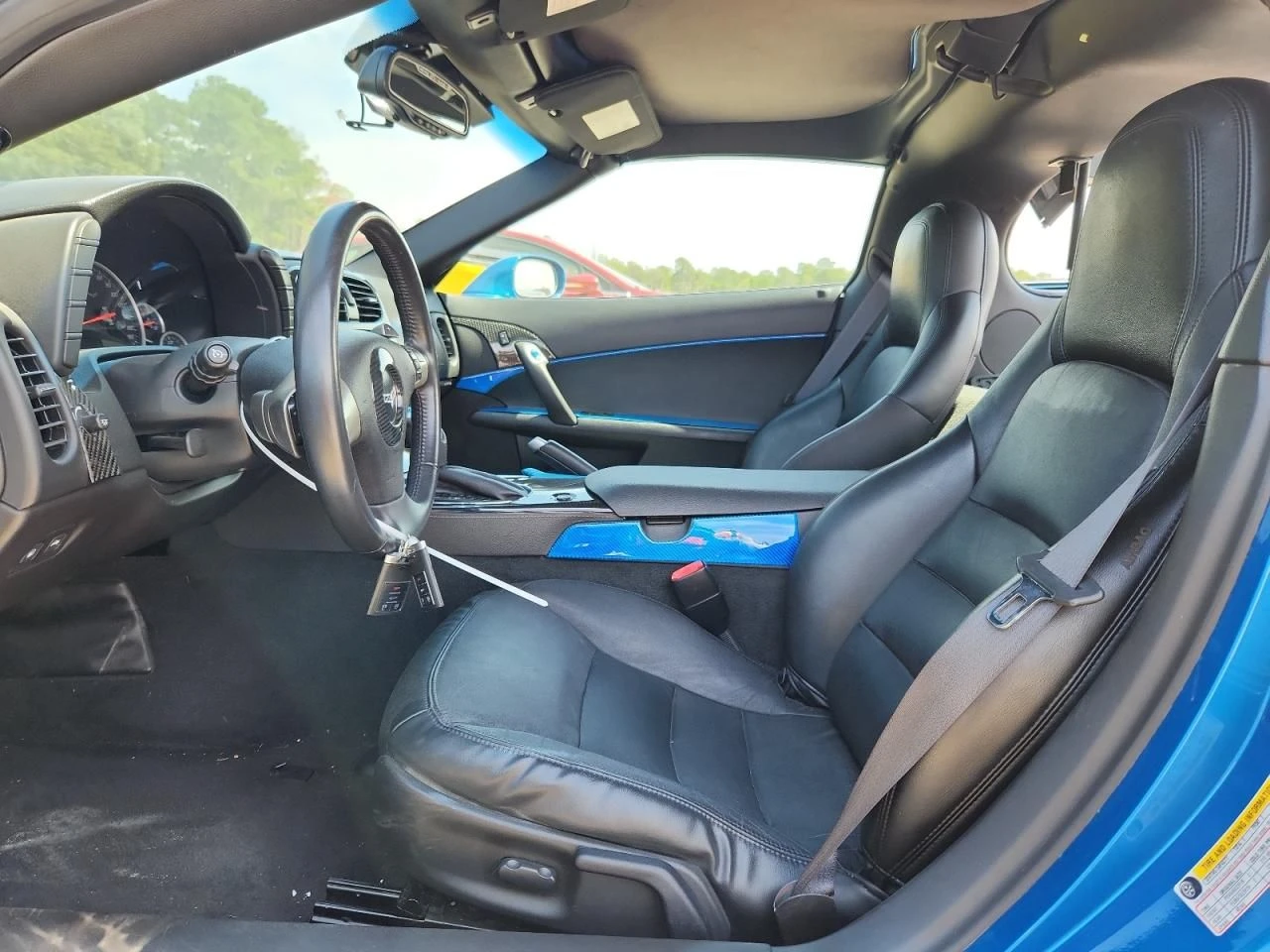 Chevrolet Corvette  - изображение 7