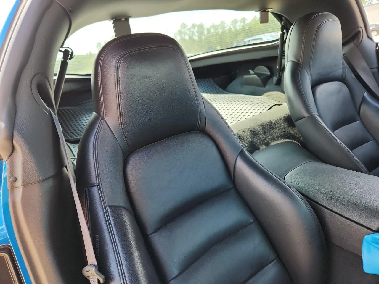 Chevrolet Corvette  - изображение 10