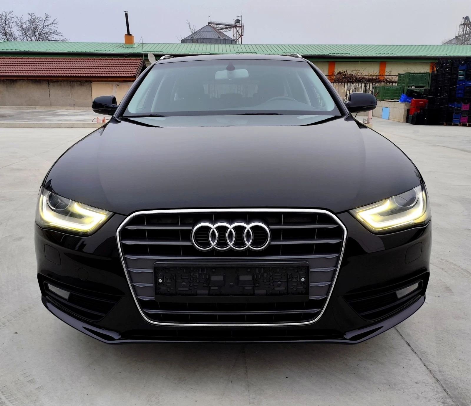 Audi A4 2.0TDI-LED-BI-XENON-NAVI-���������-EU-5 | Mobile.bg � ����������� 2