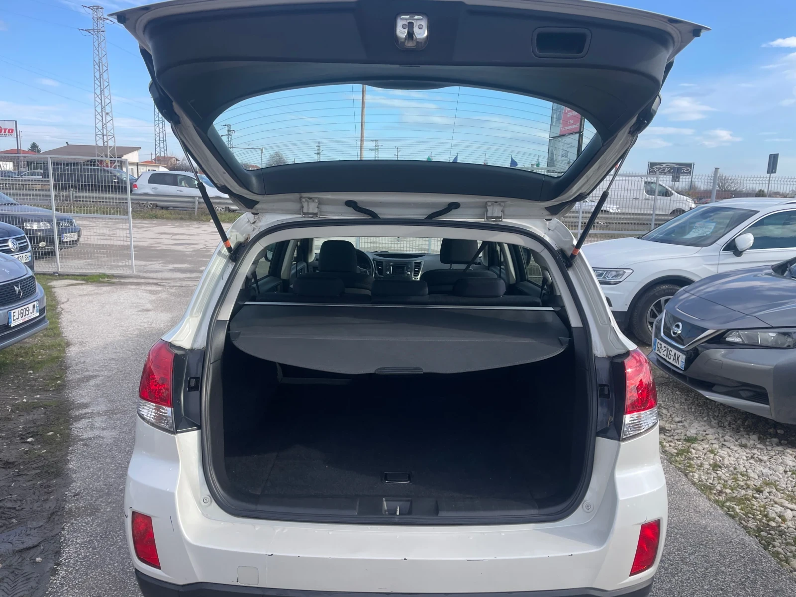 Subaru Outback 2.0d 150hp | Mobile.bg � ����������� 12