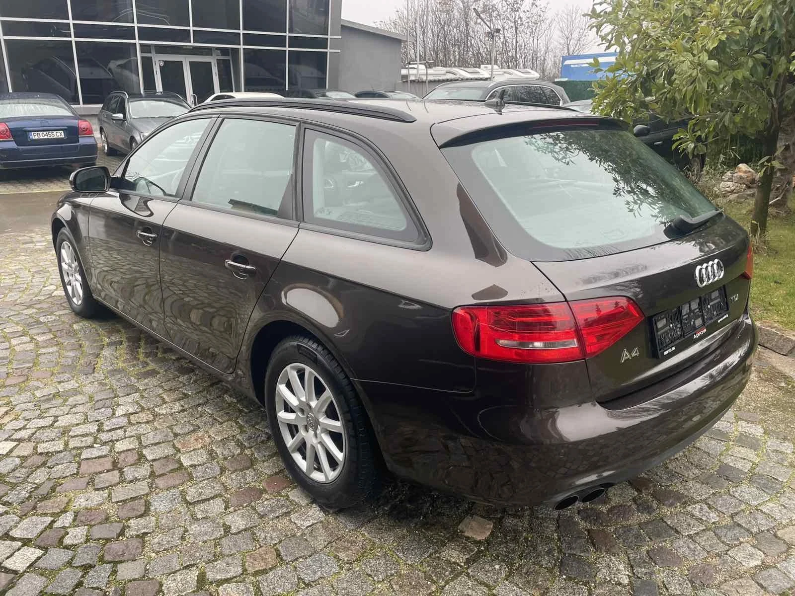 Audi A4 2.0 TDI Advanced - изображение 7