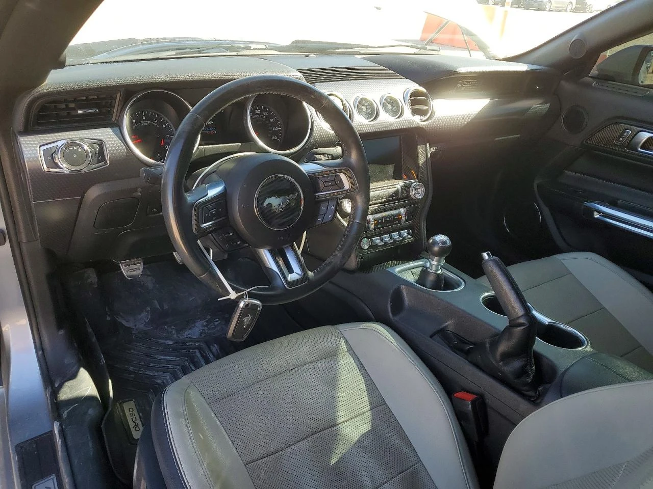 Ford Mustang Gt, снимка 8 - Автомобили и джипове - 53907639