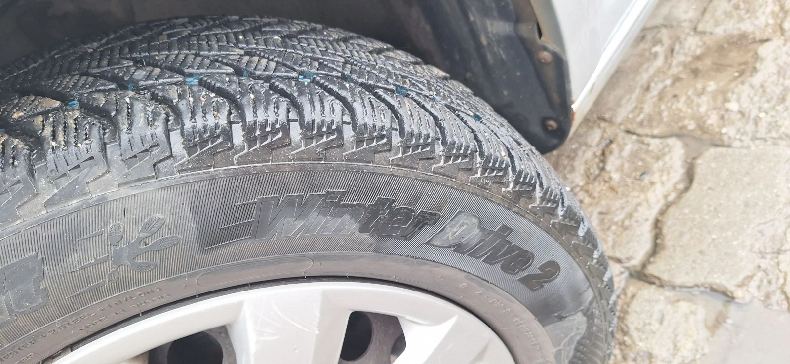 VW Touran 2.0 i бензин/метан/ газ, снимка 10 - Автомобили и джипове - 54091082