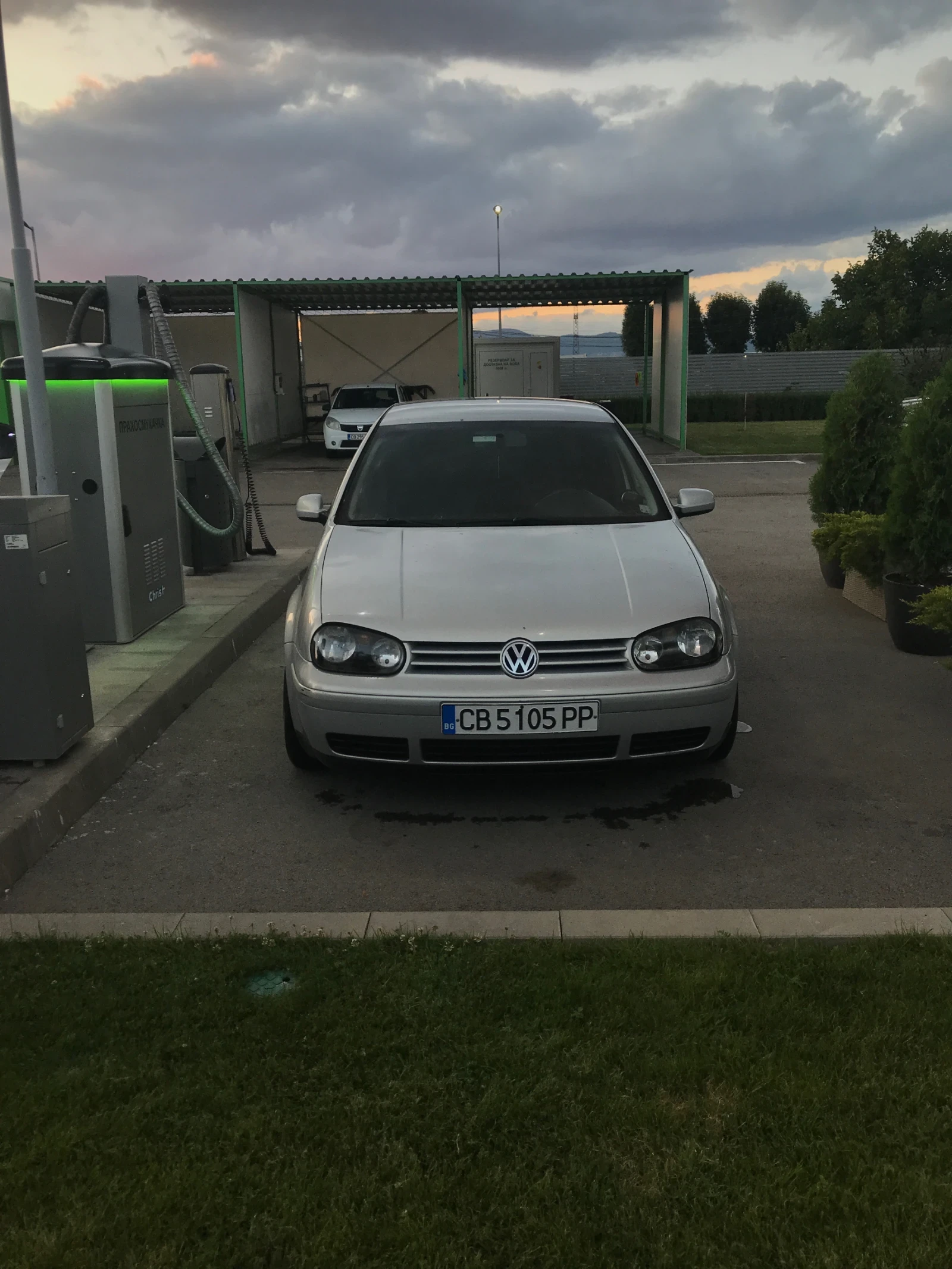 VW Golf