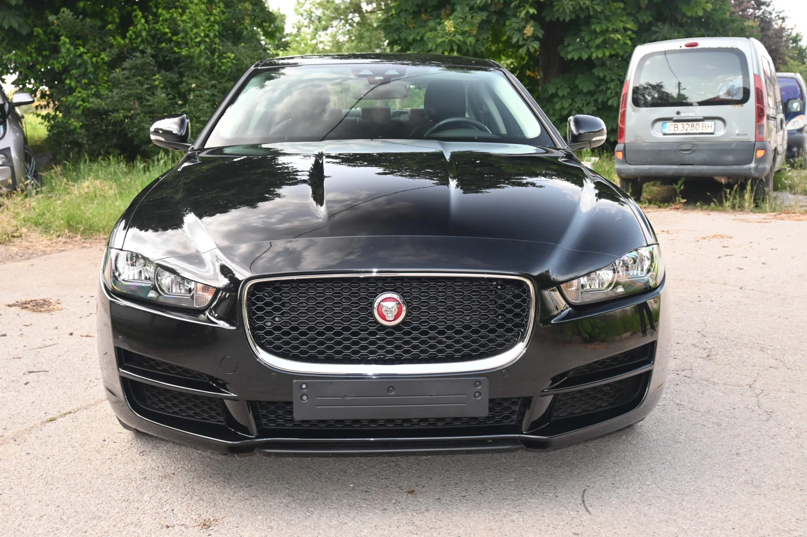 Jaguar XE 4X4= 170ks