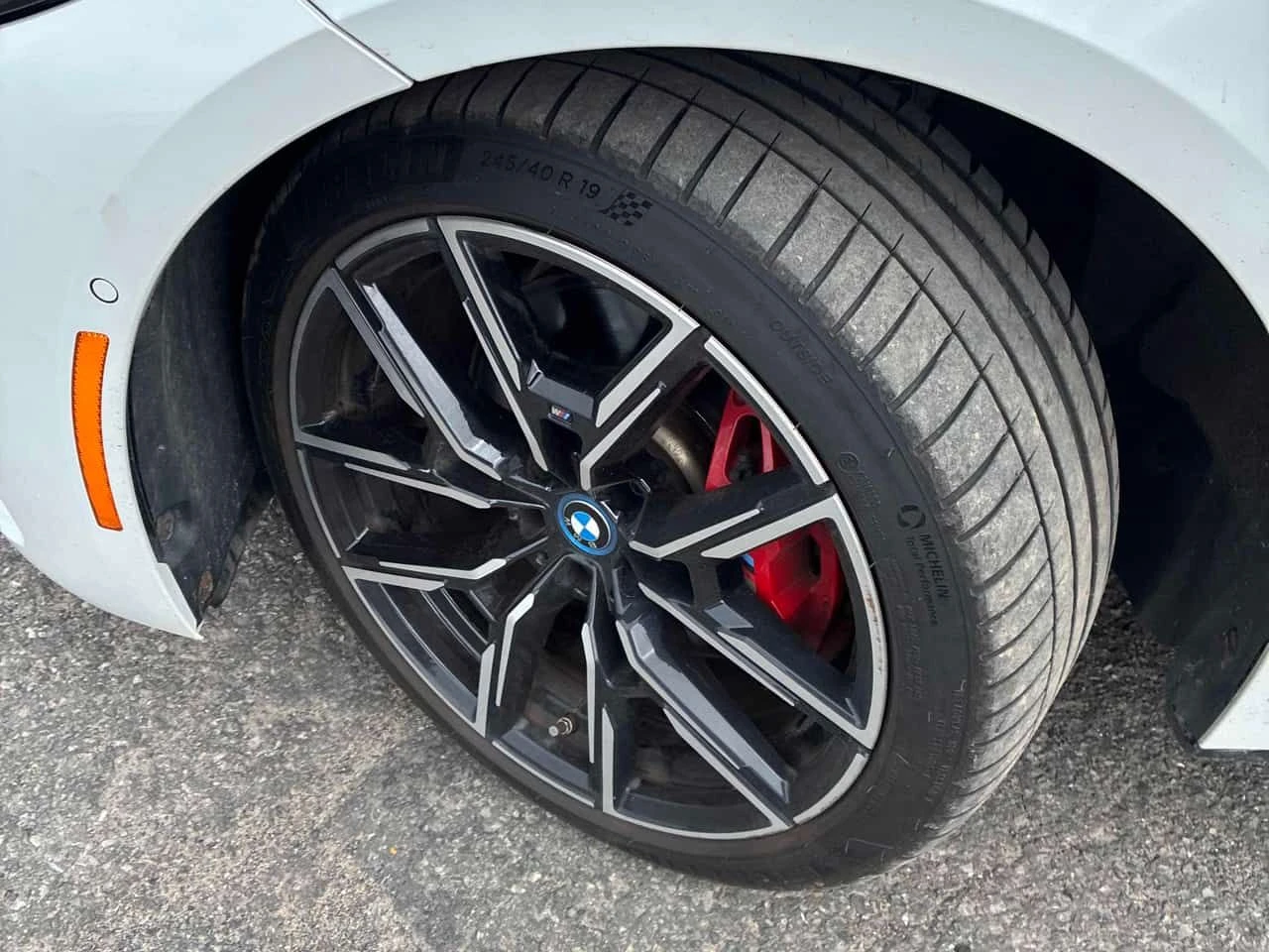 BMW i4 * M50 * ДИСТРОНИК * 360 * H/K, снимка 7 - Автомобили и джипове - 54716536