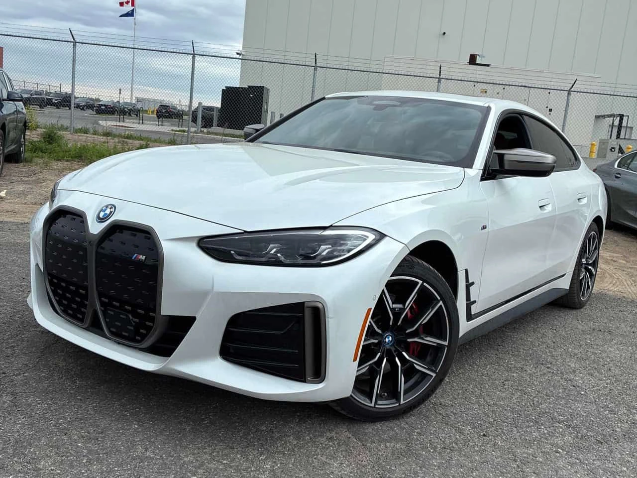 BMW i4 * M50 * ДИСТРОНИК * 360 * H/K