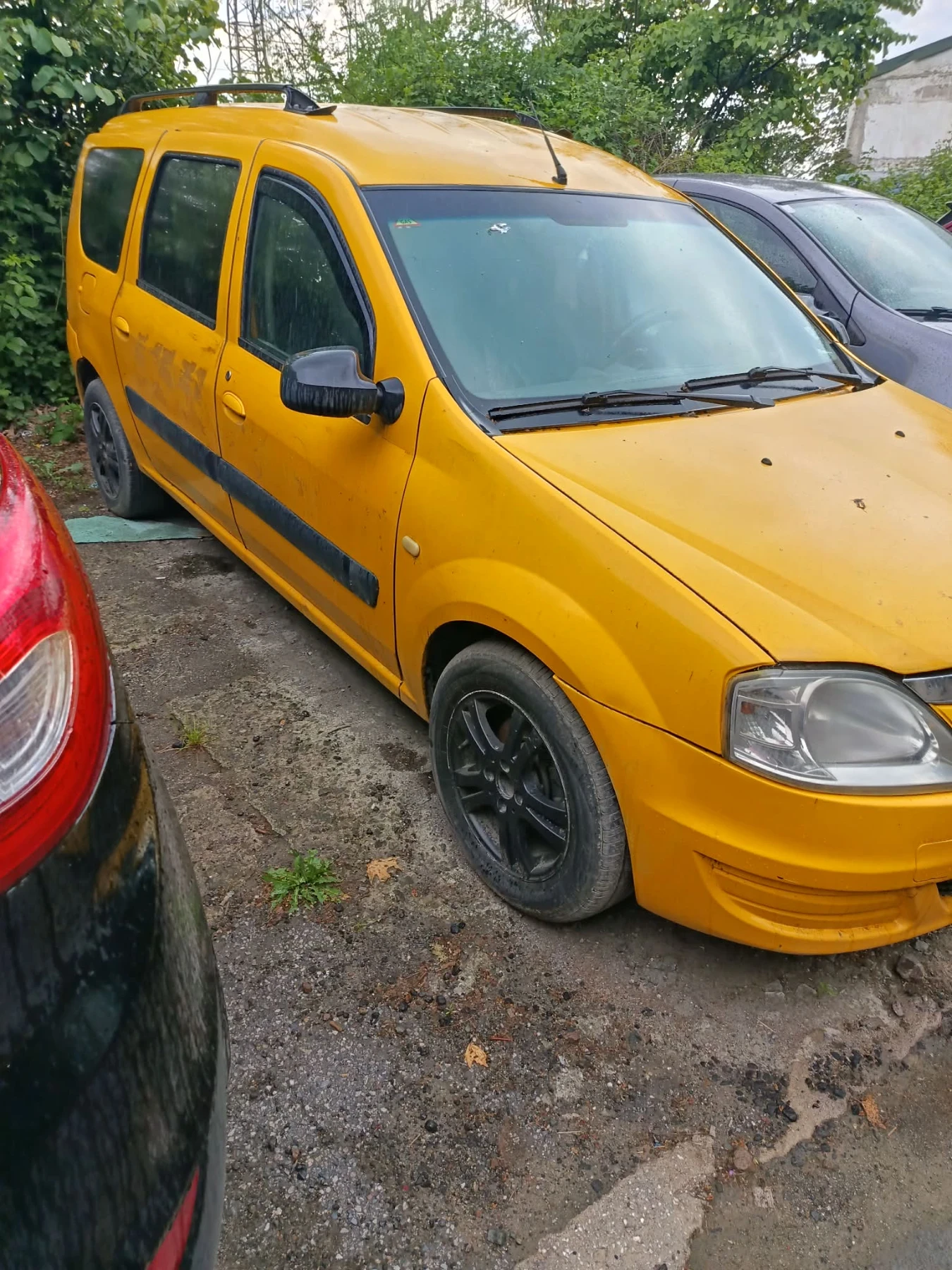 Dacia Logan Бензин/газ, снимка 3 - Автомобили и джипове - 55080947
