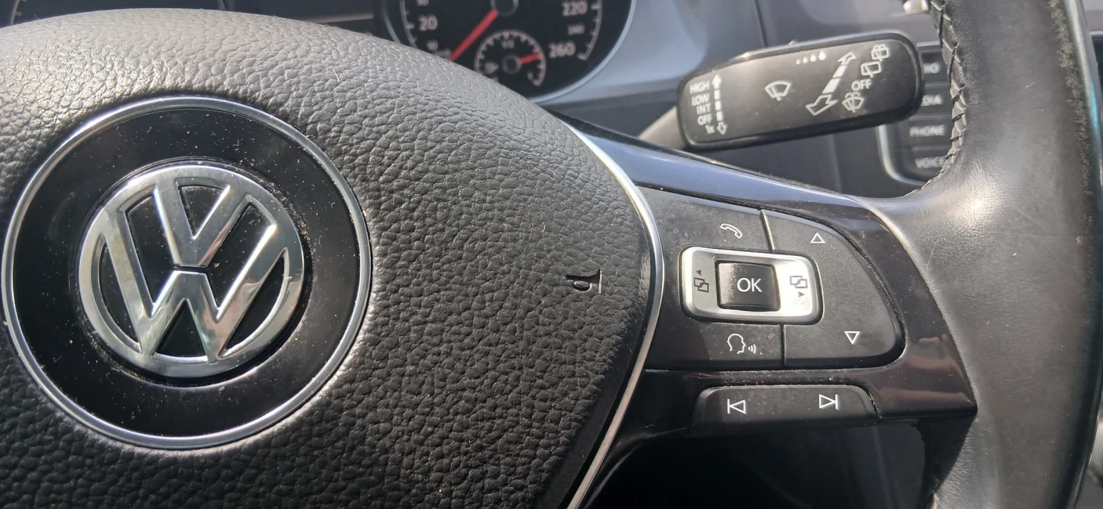VW Golf, снимка 10 - Автомобили и джипове - 55083993