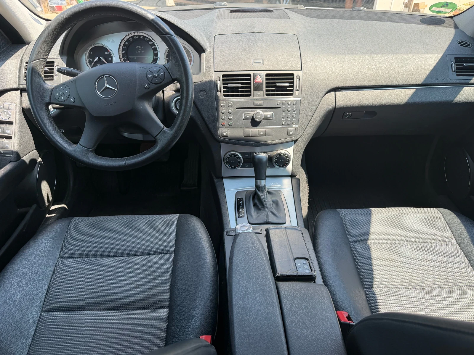 Mercedes-Benz C 200 C200cdi Автоматик !!!, снимка 7 - Автомобили и джипове - 55581603