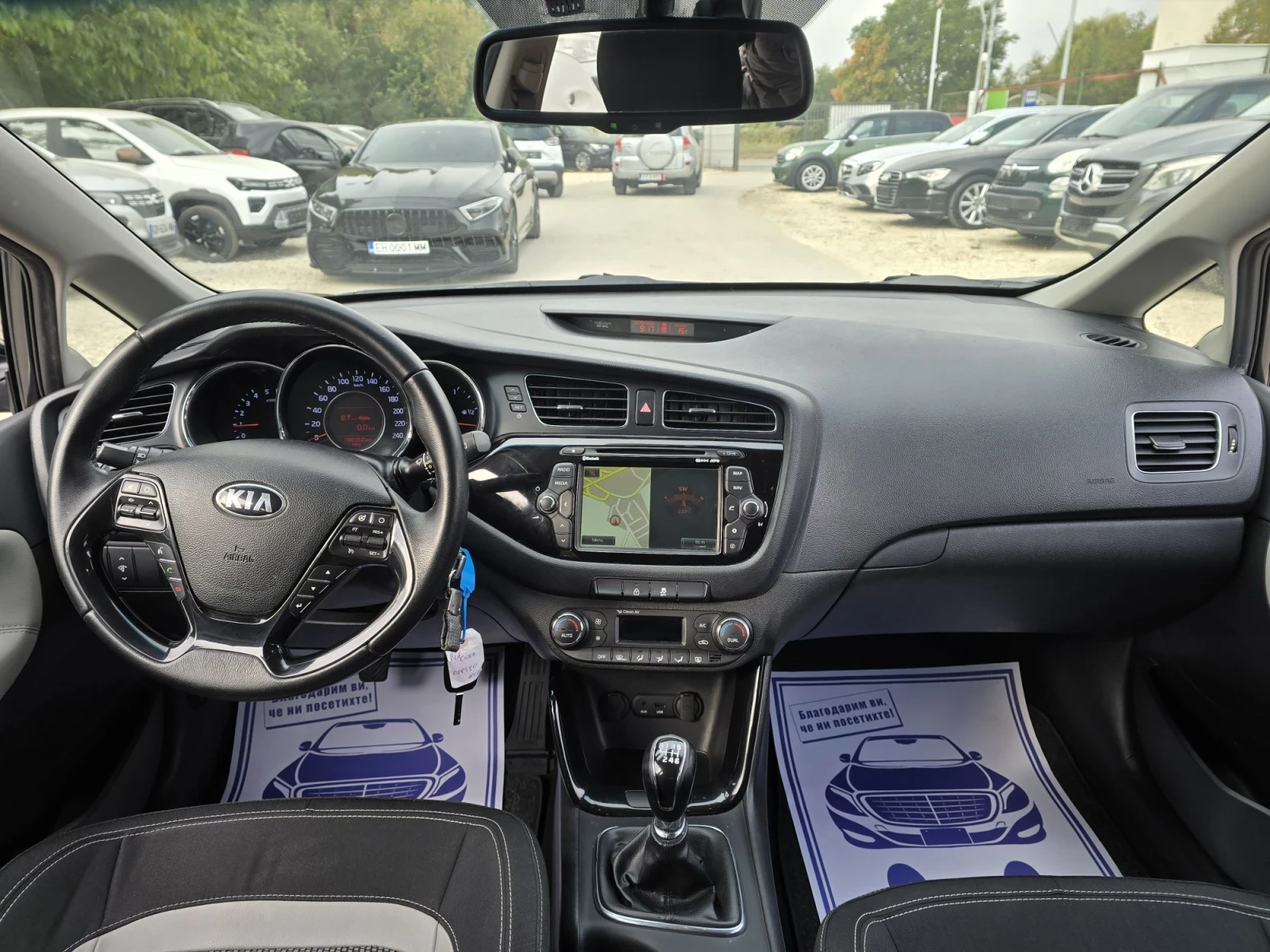 Kia Ceed 1.6D 110к.с Камера Кожа , снимка 15 - Автомобили и джипове - 56220331