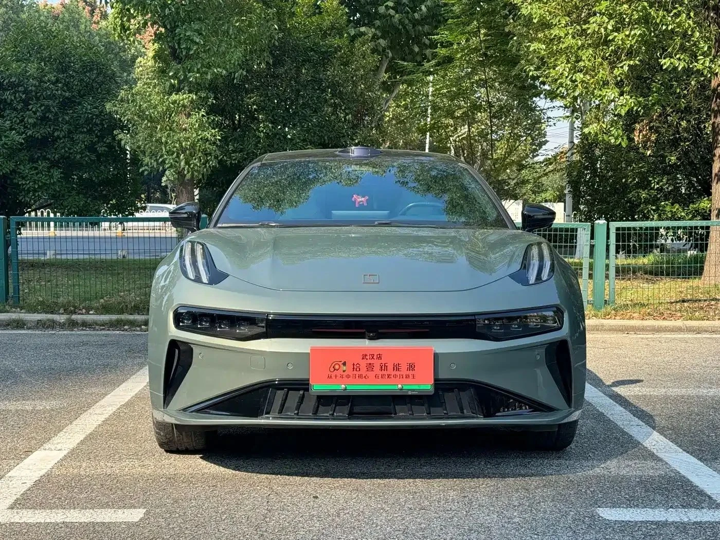 Zeekr 001, снимка 5 - Автомобили и джипове - 56685971