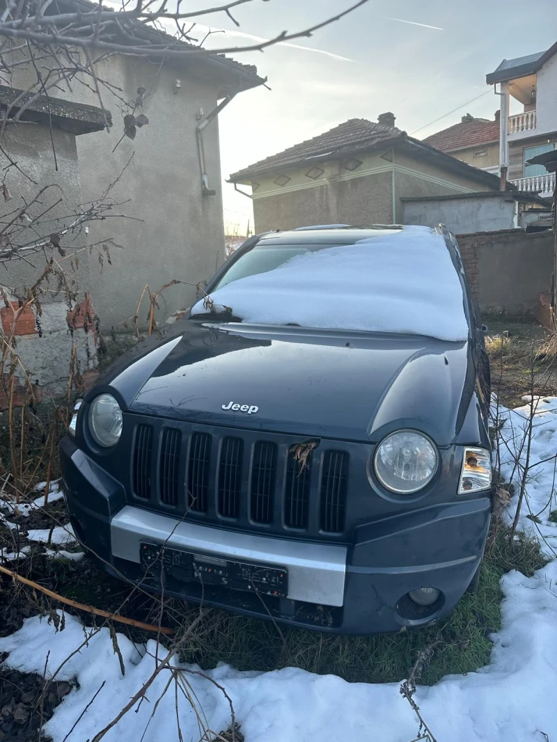 Jeep Compass, снимка 1 - Автомобили и джипове - 48510876