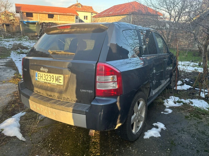 Jeep Compass, снимка 4 - Автомобили и джипове - 48510876