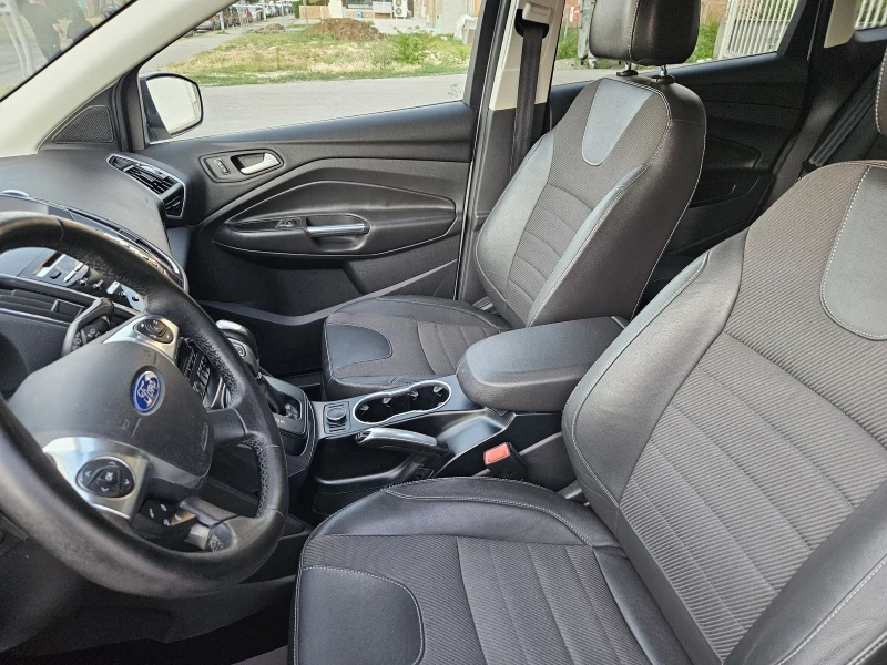 Ford Kuga 2.0TDCI/ 140КС/4Х4/FULL ЕКСТРИ/, снимка 11 - Автомобили и джипове - 51537022