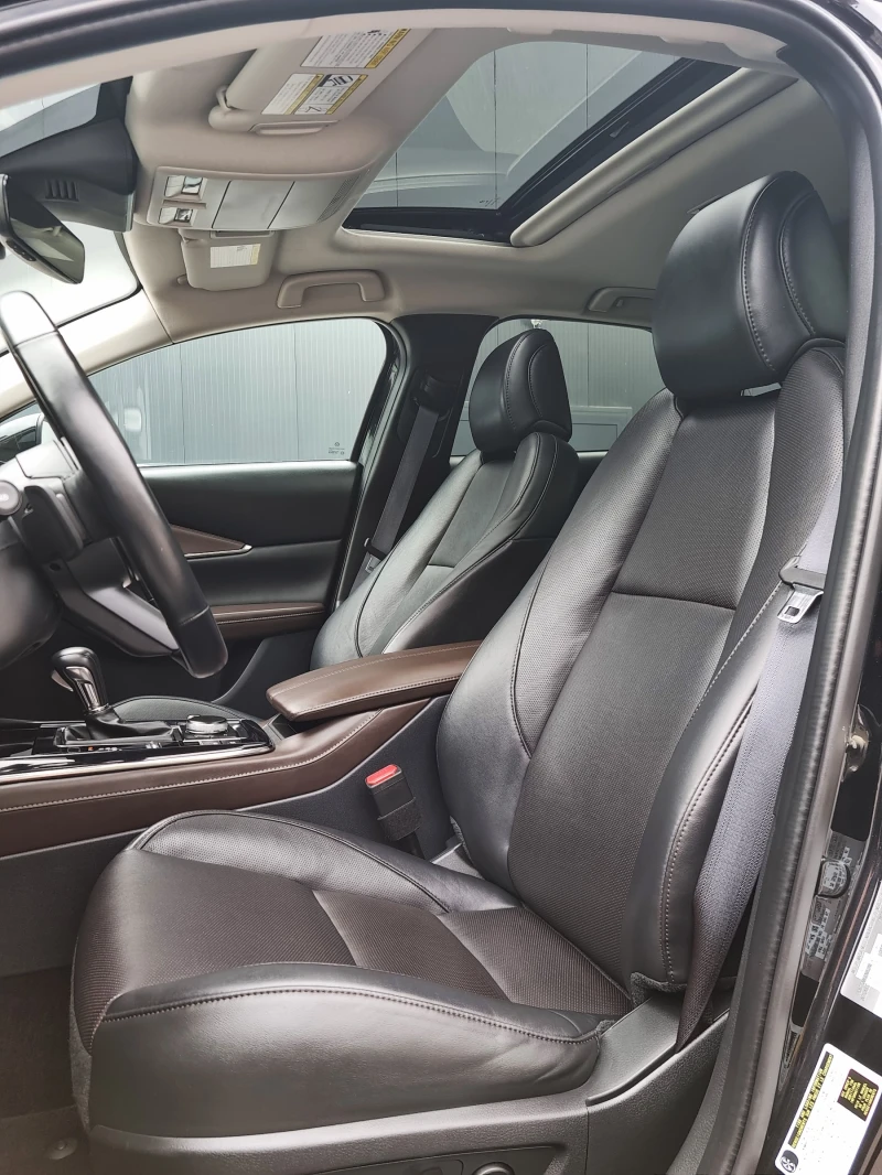 Mazda CX-30 2.5 TURBO AWD Всички Екстри, снимка 8 - Автомобили и джипове - 52060538