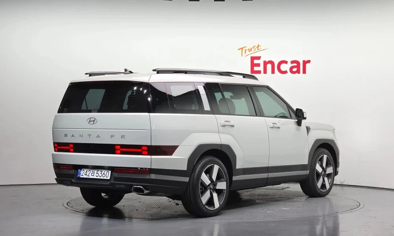 Hyundai Santa fe Gasoline 2.5T 2Wd, снимка 2 - Автомобили и джипове - 52144219