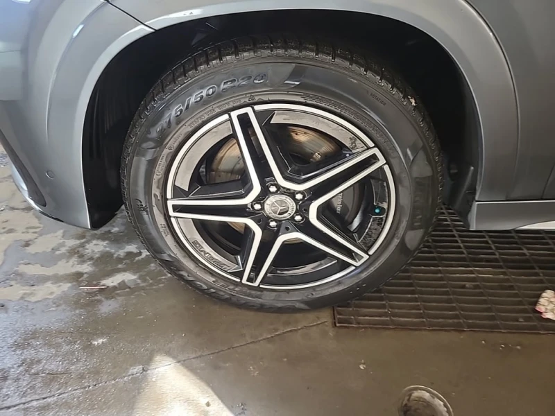 Mercedes-Benz GLE 350 AMG-Line * CARFAX * Панорама * , снимка 15 - Автомобили и джипове - 53341376