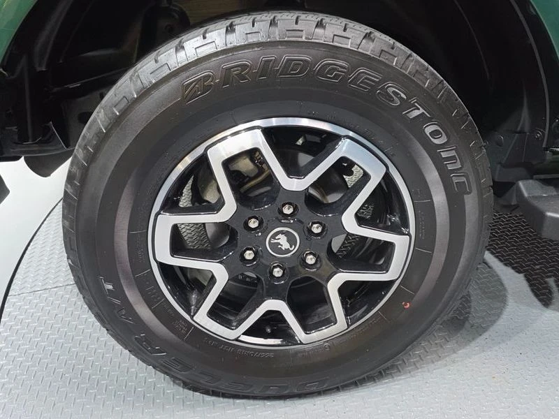 Ford Bronco 2.7 Automatic, снимка 5 - Автомобили и джипове - 55788954