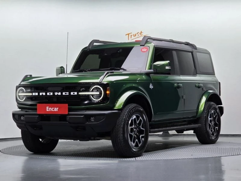 Ford Bronco 2.7 Automatic
