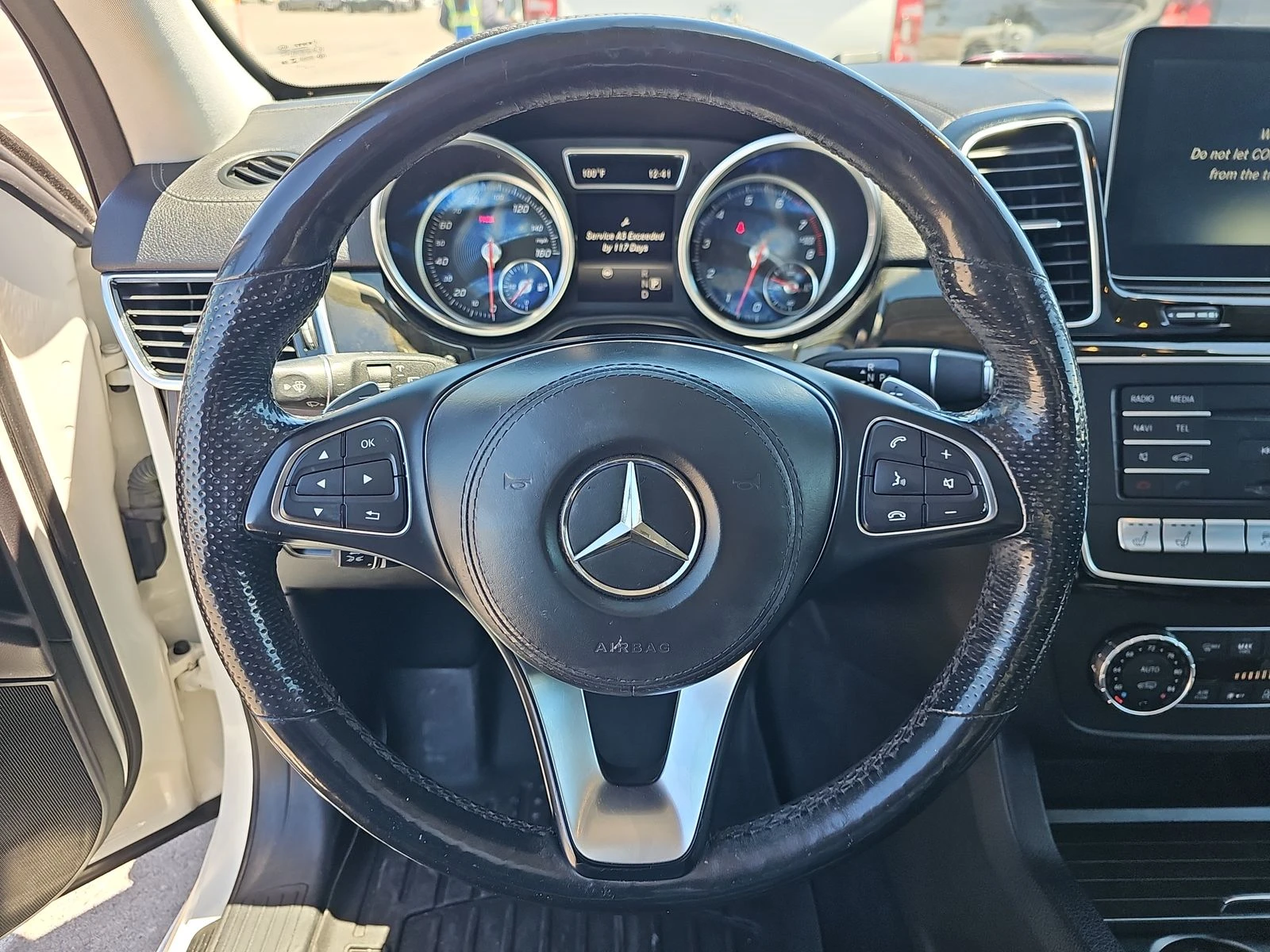 Mercedes-Benz GLS 500 AMG* 7МЕСТА* МАСАЖ* ОБДУХ* ДИСТРОНИК* HARMAN* LANE - изображение 9
