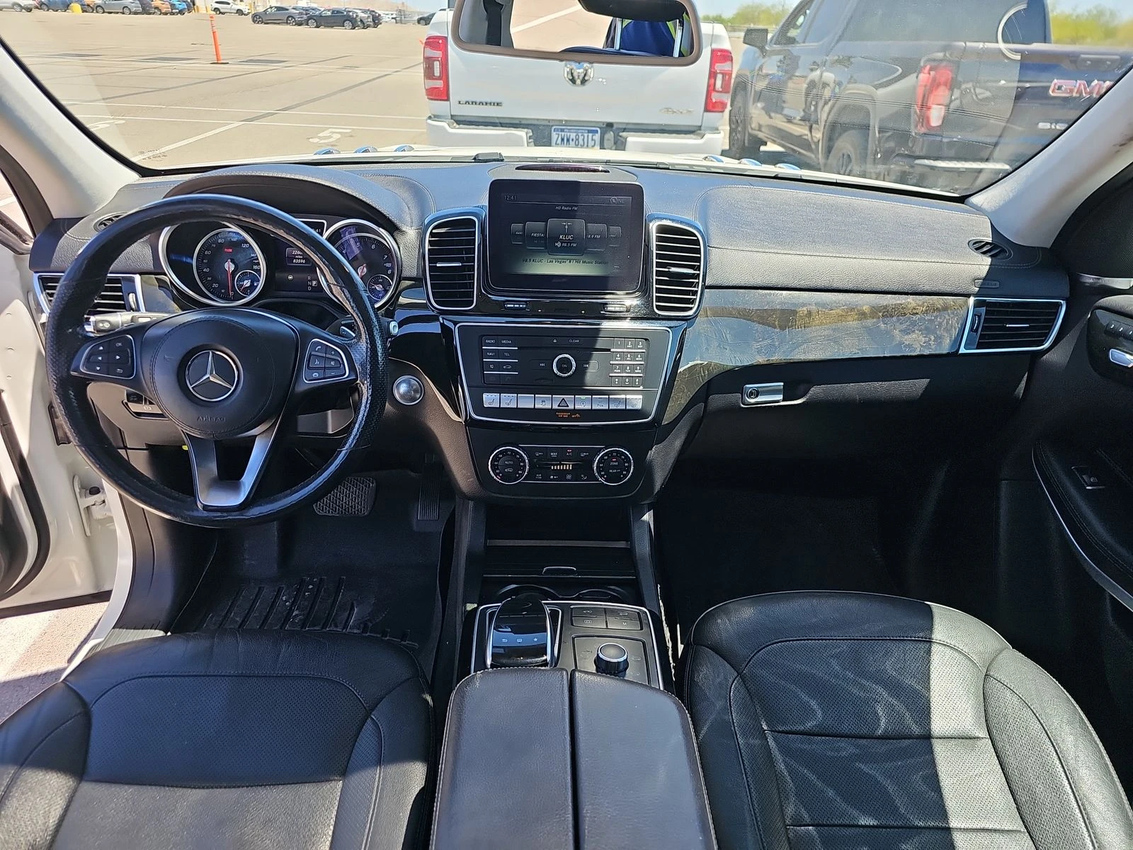Mercedes-Benz GLS 500 AMG* 7МЕСТА* МАСАЖ* ОБДУХ* ДИСТРОНИК* HARMAN* LANE - изображение 7