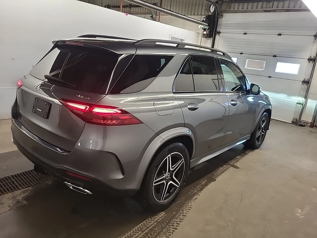 Mercedes-Benz GLE 350 AMG-Line * CARFAX * Панорама *  - изображение 4