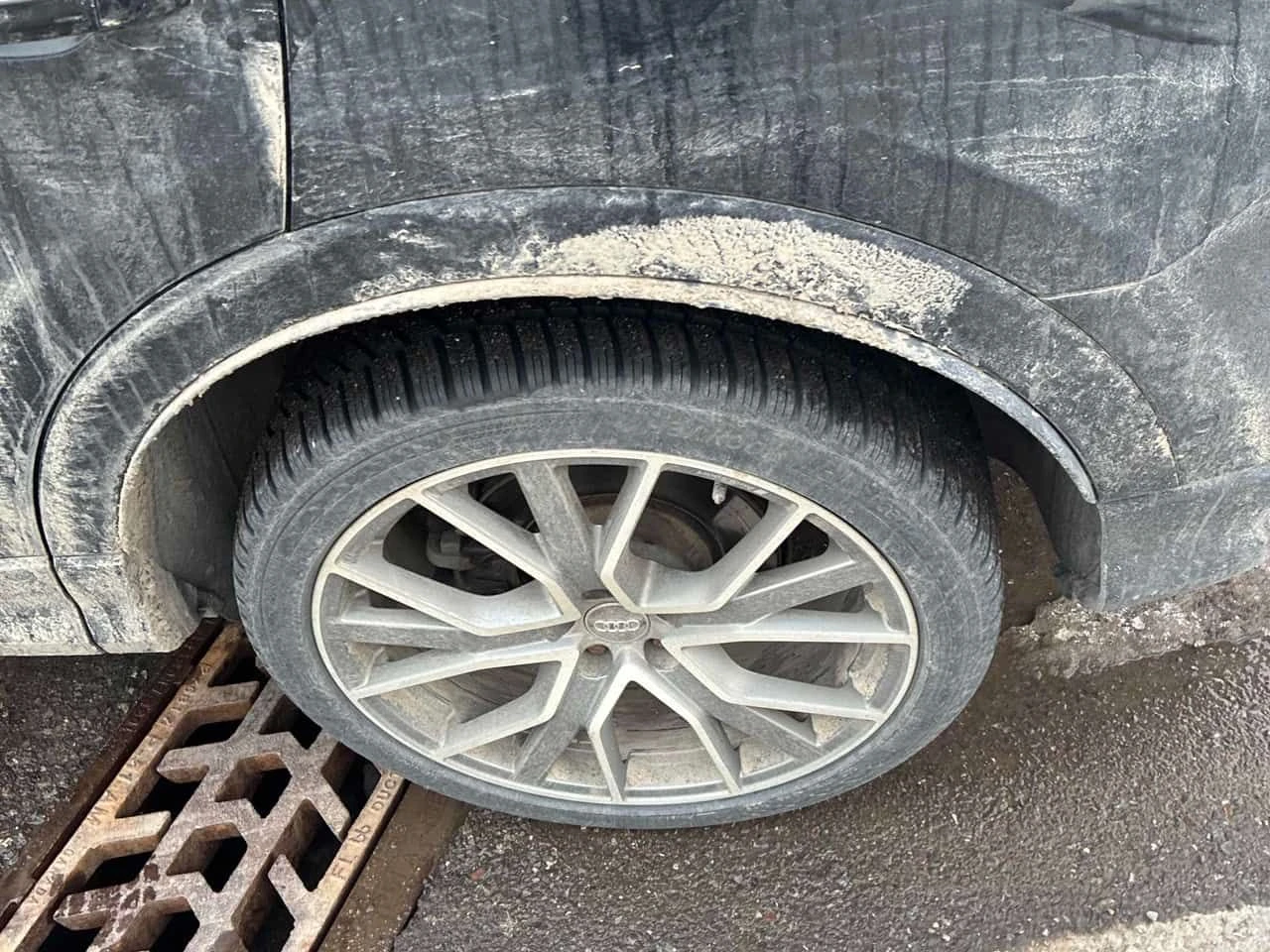 Audi Q3 * TECHNIK * S-LINE* ПОДГРЕВИ* ПАНОРАМА* , снимка 14 - Автомобили и джипове - 53740015