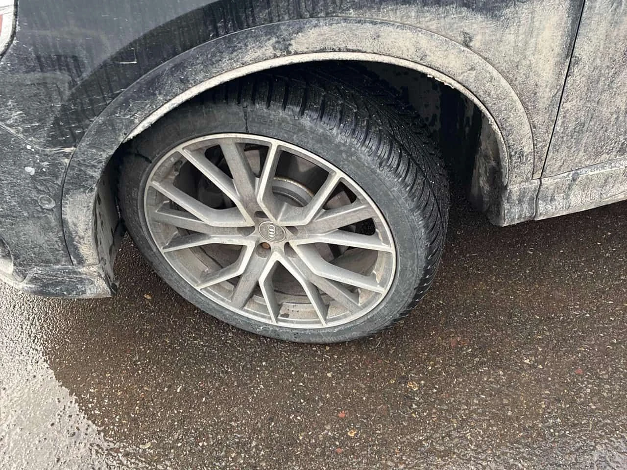 Audi Q3 * TECHNIK * S-LINE* ПОДГРЕВИ* ПАНОРАМА* , снимка 16 - Автомобили и джипове - 53740015