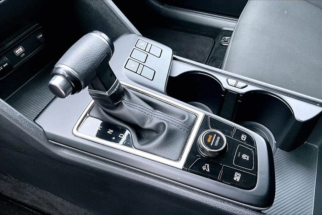 Kia Sportage X-LINE AWD, снимка 13 - Автомобили и джипове - 53801146