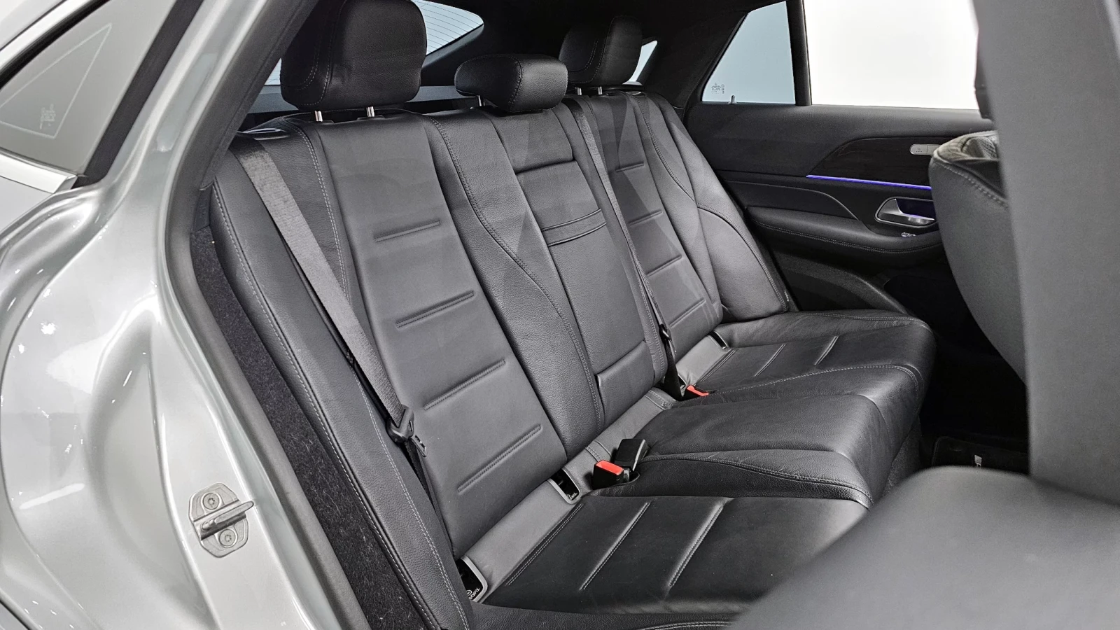 Mercedes-Benz GLE 400 2020* PANAMERICANA* BLK OPTIC* 53 PK* ОБДУХ* HEAD-, снимка 13 - Автомобили и джипове - 54080240