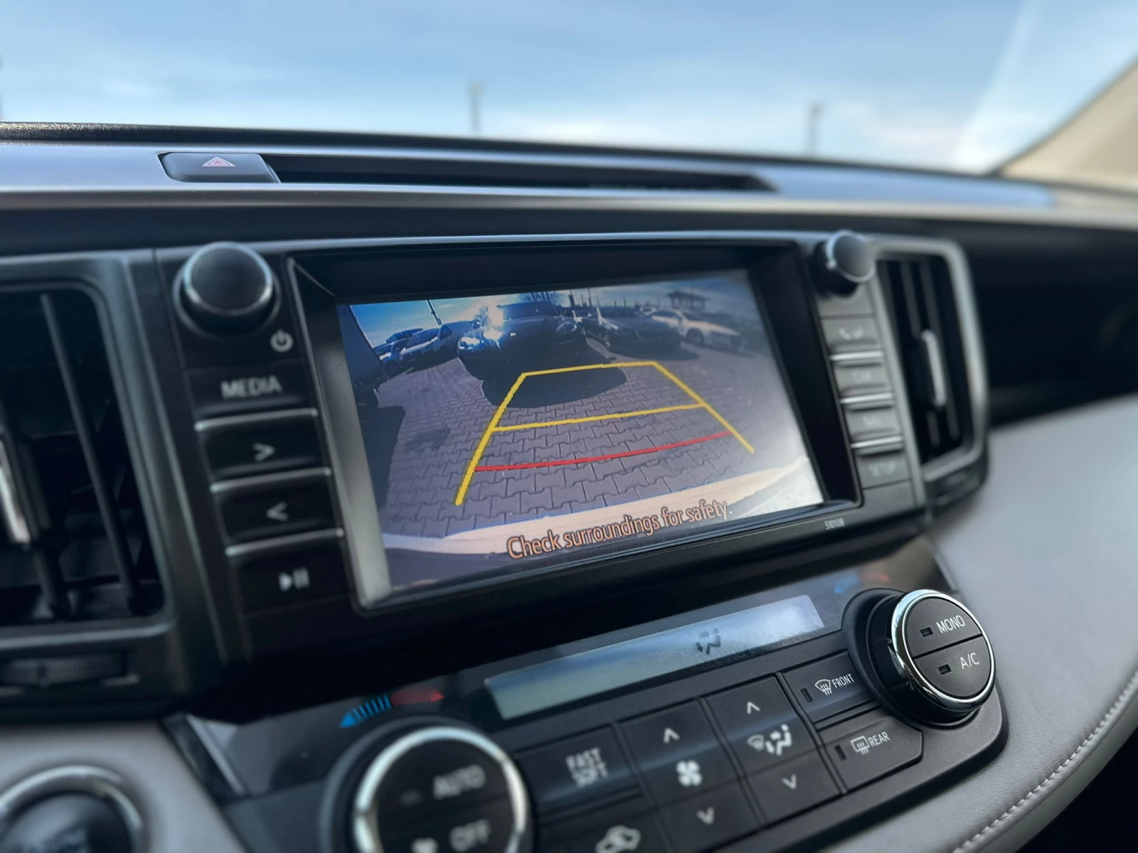 Toyota Rav4 / 2.0D / 143 HP / EURO 6 / TOP /  | Mobile.bg � ����������� 16