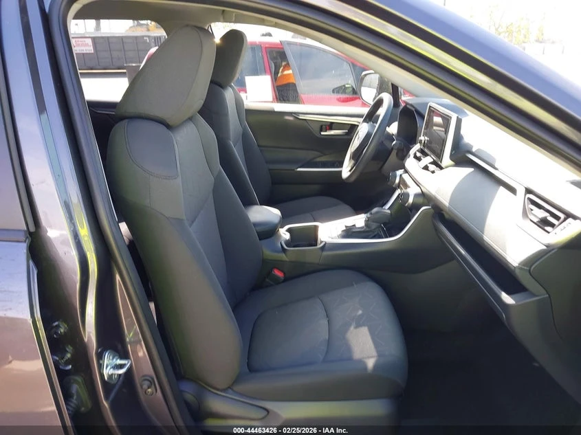 Toyota Rav4 Hybrid XLE * КРАЙНА ЦЕНА* , снимка 5 - Автомобили и джипове - 54490579