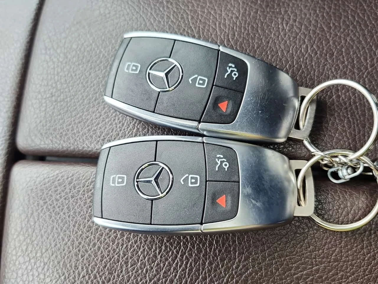 Mercedes-Benz GLE 350 BURMESTER * ПОДГРЕВИ * ПАНО * KEYLESS, снимка 8 - Автомобили и джипове - 54847257