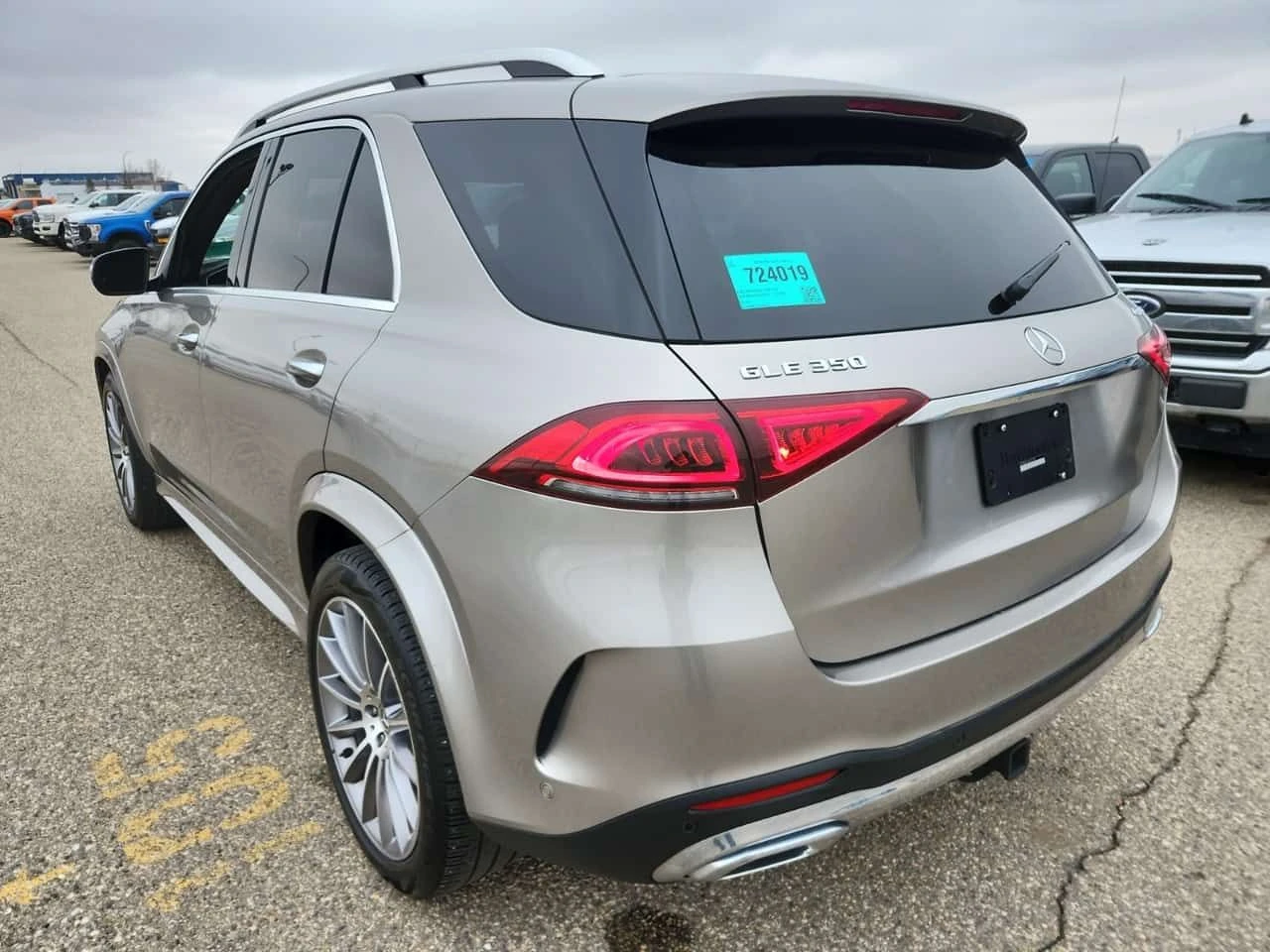 Mercedes-Benz GLE 350 BURMESTER * ПОДГРЕВИ * ПАНО * KEYLESS, снимка 4 - Автомобили и джипове - 54847257