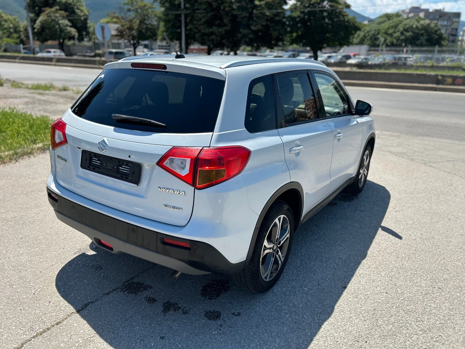 Suzuki Vitara 4x4, снимка 7 - Автомобили и джипове - 54915079