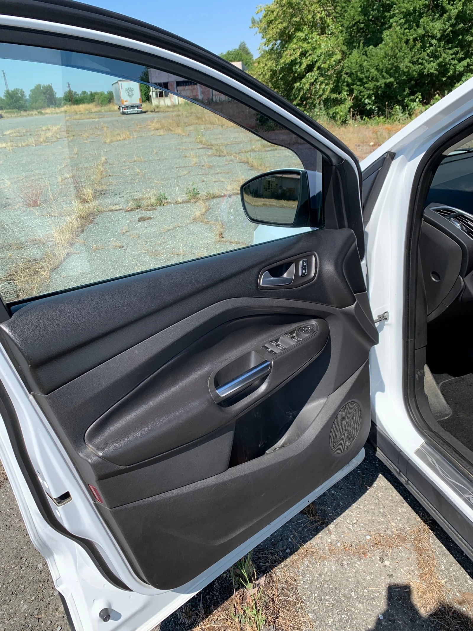 Ford Kuga Titanium, снимка 10 - Автомобили и джипове - 55022279