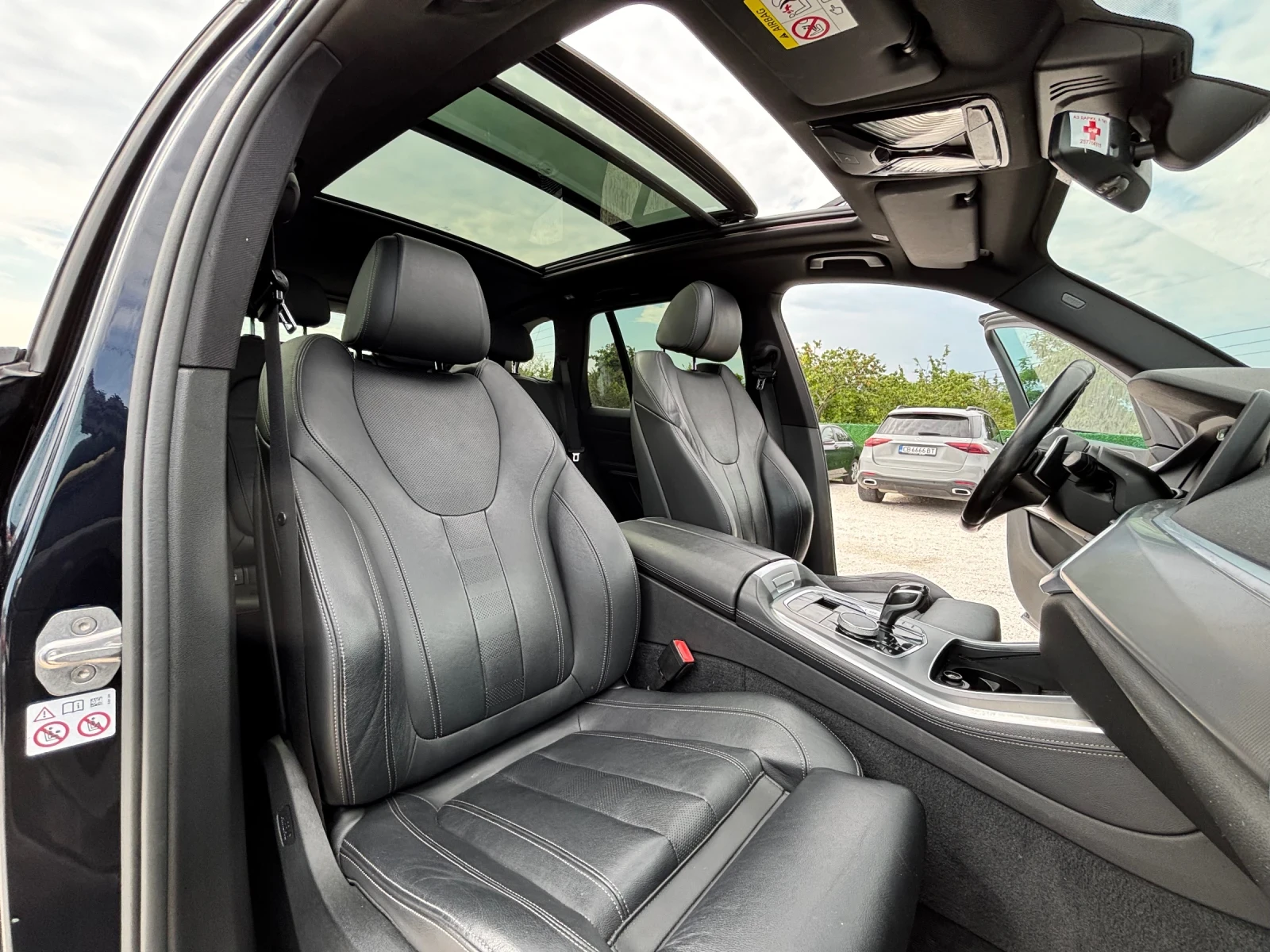 BMW X5 3.D/M-PACK/XDRIVE/NAVI/PANO/FULL, снимка 11 - Автомобили и джипове - 55138634