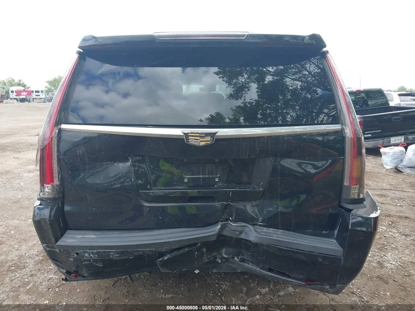 Cadillac Escalade * ESV* PLATINUM* ПАНО* KEYLESS* Camera* ПОДГРЕВ* , снимка 7 - Автомобили и джипове - 55378679
