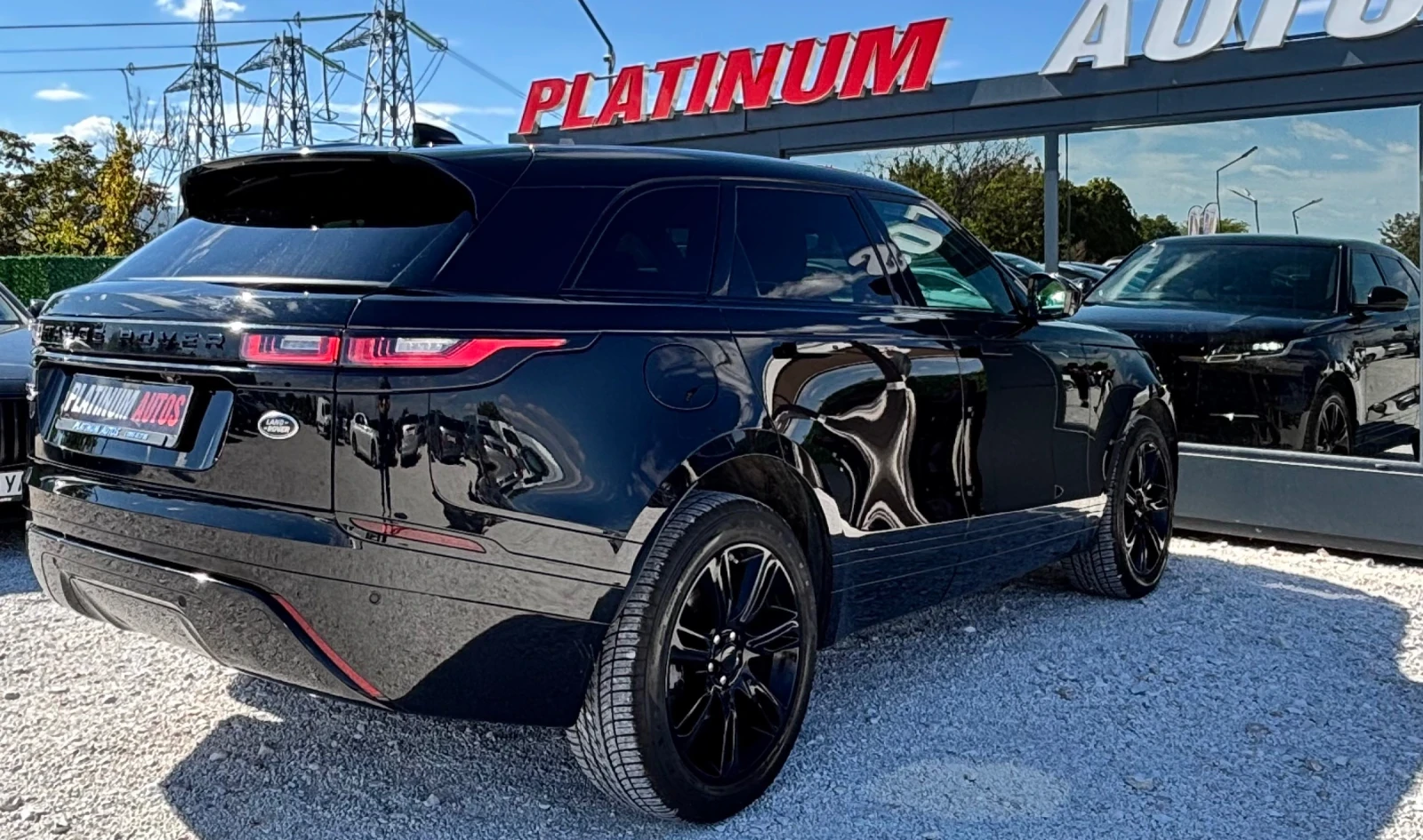 Land Rover Range Rover Velar 2.0D/4Х4/NAVI/LED/TOP, снимка 6 - Автомобили и джипове - 56257337