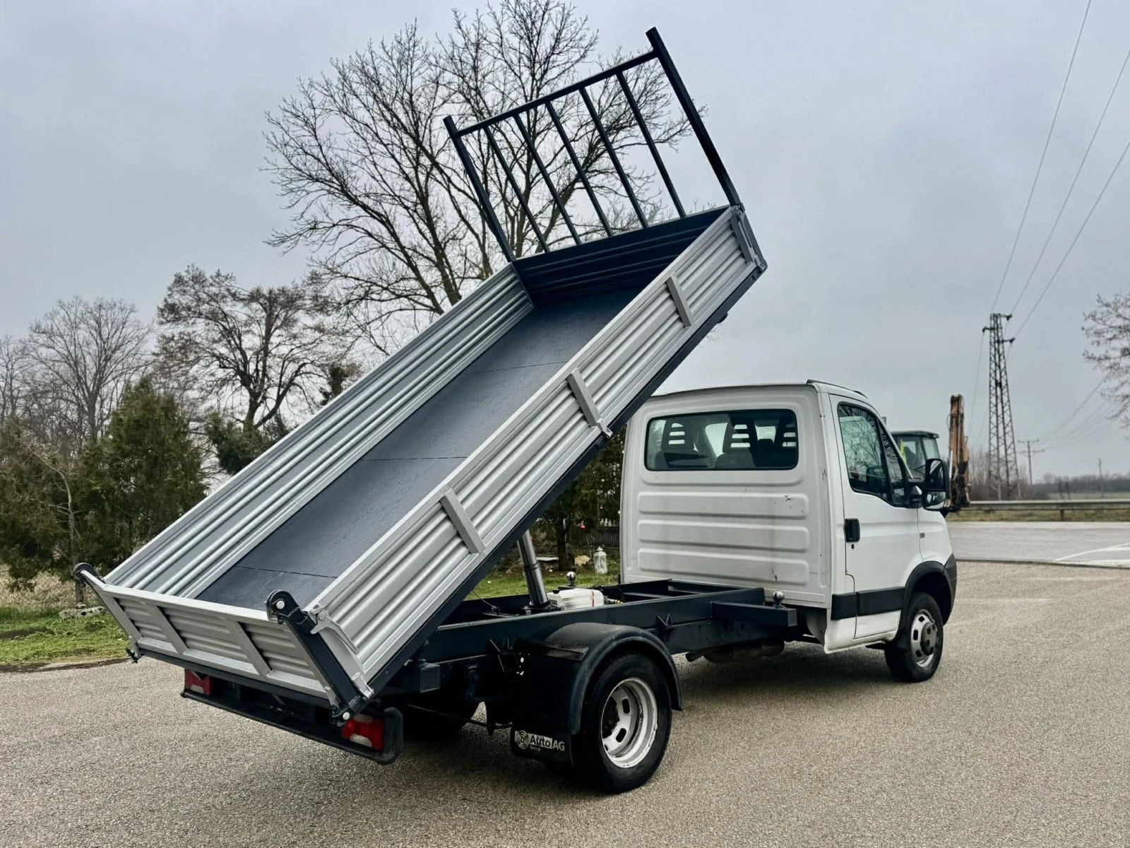 Iveco 35c18 Тристранен самосвал* 180кс* 3.0 - изображение 3