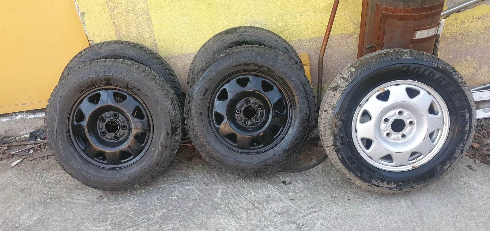 ���� 205/70R15 | Mobile.bg � ����������� 2