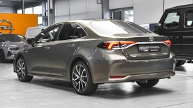 Toyota Corolla Luxury Plus 1.8i Hybrid e-CVT, снимка 7