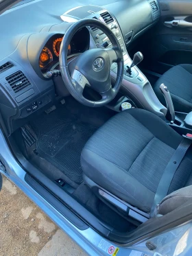 Toyota Auris 1.6, снимка 6