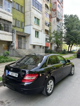 Mercedes-Benz C 200, снимка 10