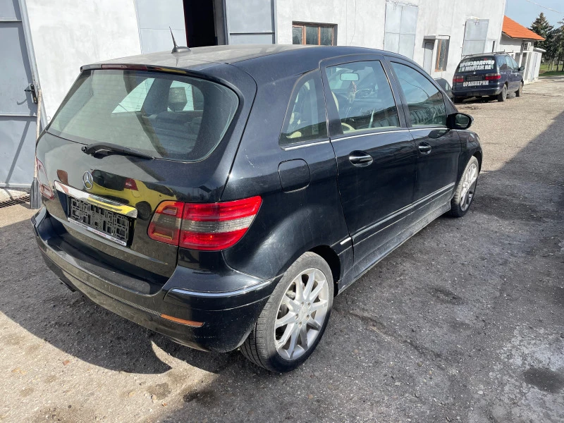 Mercedes-Benz B 200 200 CDI 140кс., снимка 5 - Автомобили и джипове - 45018833