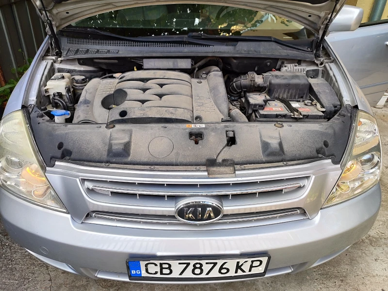 Kia Carnival, снимка 16 - Автомобили и джипове - 47353049