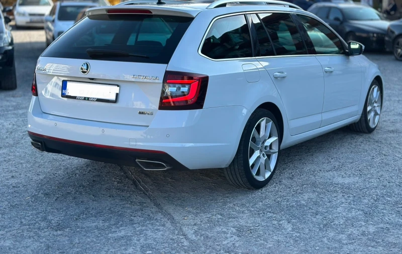 Skoda Octavia VRS, снимка 5 - Автомобили и джипове - 47672487